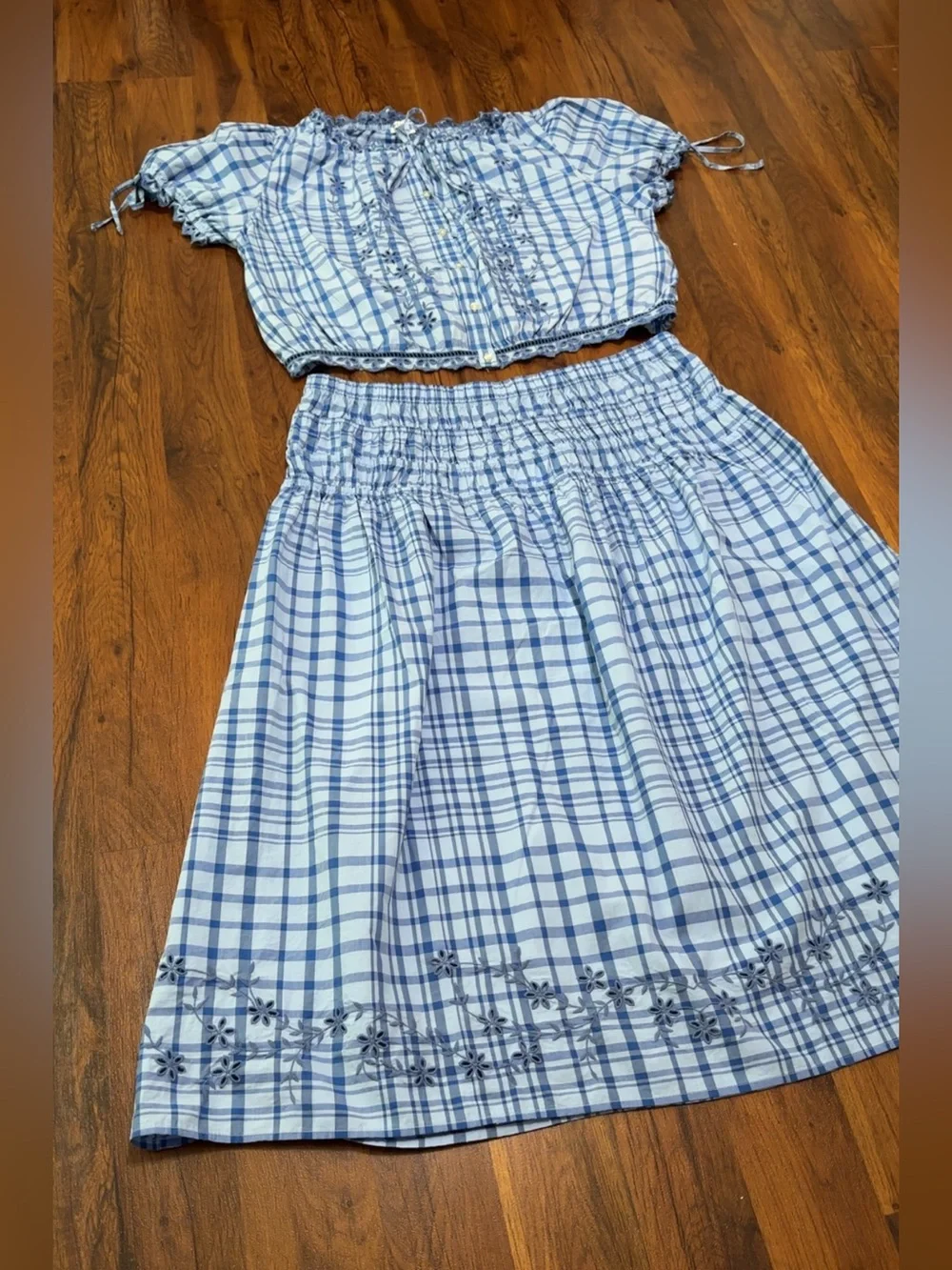 Free Assembly gingham embroidered